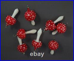 8 VINTAGE BLOWN GLASS MUSHROOMS / Fly agaric (# 11577)