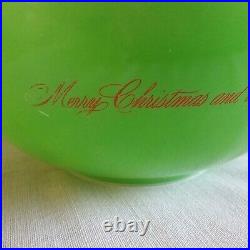 RARE VINTAGE Pyrex Green MERRY CHRISTMAS HAPPY NEW YEAR Cinderella Bowl #443