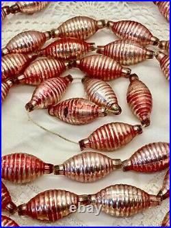 Unique Red Ribbed Tube CHRISTMAS Mercury Glass Bead Garland Vintage 1940s 104